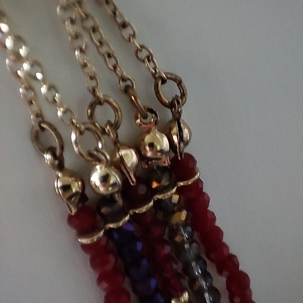 NRQ Ruby Red Faceted Glass Crystal and Purple Beaded Gold Tone Necklace Signed - Picture 11 of 16